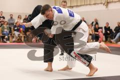 Judo - 2. Bundesliga - Männer - Saison 2024/25 - Judo - ESV Ingolstadt - Rüsselsheim-  - Mohamed Montassar Rouahi - Florian Birk weiss Rüsselsheim - Foto: Meyer Jürgen