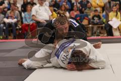 Judo - 2. Bundesliga - Männer - Saison 2024/25 - Judo - ESV Ingolstadt - Rüsselsheim-  - Mathias Werner schwarz ESV - Nils Faßmann weiss Rüsselsheim - Foto: Meyer Jürgen