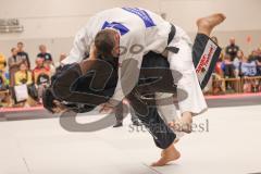 Judo - 2. Bundesliga - Männer - Saison 2024/25 - Judo - ESV Ingolstadt - Rüsselsheim-  - Mohamed Montassar Rouahi - Florian Birk weiss Rüsselsheim - Foto: Meyer Jürgen