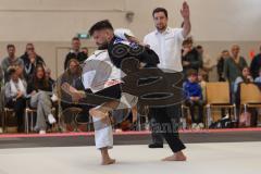 Judo - 2. Bundesliga - Männer - Saison 2024/25 - Judo - ESV Ingolstadt - Rüsselsheim-  - Suleyman Ahmad Ahmadi schwarz ESV  - Miramin Abbaszade weiss Rüsselsheim - Foto: Meyer Jürgen