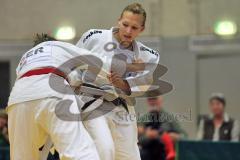 Judo Damen - Bayernliga - DJK Ingolstadt - SV Hirten - rechts Anja Weinzierl (DJK) gegen Anja Moog