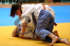 Judo Damen DJK Ingolstadt - PTSV Hof - Eglseder Verena (weiß oben DJK Ing) - Foto: Jürgen Meyer