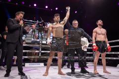 Gladiator Fightnight 2025 -  Festsaal Stadttheater Ingolstadt; WKU Weltmeisterschaft bis 81 kg: Joilton Lutterbach vs. Renato Ferrara. Sieger Lutterbach durch Abbruch