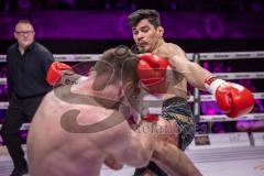 Gladiator Fightnight 2025 -  Festsaal Stadttheater Ingolstadt; WKU Weltmeisterschaft bis 81 kg: Joilton Lutterbach vs. Renato Ferrara. Sieger Lutterbach durch Abbruch
