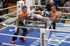 Kickboxen und K1 - Westpark Plaza - Nowak Luca weisse Hose Kickboxtempel Ingolstadt - Reisinger Adrian Erding schwarze Hose - Foto: Jürgen Meyer