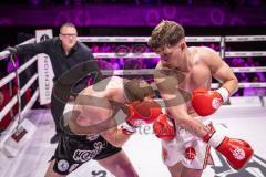 Gladiator Fightnight 2025 -  Festsaal Stadttheater Ingolstadt; WKU Profi-Europameistertitel bis 72,5 kg! Im Rampenlicht: Albijon Morina vs. Mateusz Janik. Sieger nach Punkten Albijon Morina