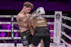 Gladiator Fight Night 6; Festsaal Ingolstadt; Deutsche Meisterschaft Mittelgewicht K1 WKU; Albijon Morina gegen Amin Farmi (mit Bart). Morina gewinnt nach Punkten