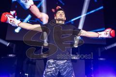 Gladiator Fightnight 2025 -  Festsaal Stadttheater Ingolstadt; WKU Weltmeisterschaft bis 81 kg: Joilton Lutterbach vs. Renato Ferrara. Sieger Lutterbach durch Abbruch