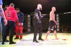 MMA - Young Blood Night - YBN Championship -77 kg - MARIO WITTMANN Ingolstadt gegen VLADIMIR FEDIN aus St. Petersburg, Russland - Urteil No Contest nach angeblichen Tiefschlag. Referee schickt Wittmann weg da er sich beschwert