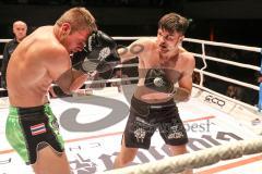 2. Gladiators Fight Night - Hauptkampf - Sieger nach Punkten Burhan Avdili (Schwarze Hose) aus Ingolstadt - Daniel Vogel (grüne Hose) aus der Schweiz