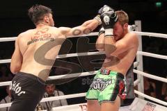 2. Gladiators Fight Night - Hauptkampf - Sieger nach Punkten Burhan Avdili (Schwarze Hose) aus Ingolstadt - Daniel Vogel (grüne Hose) aus der Schweiz
