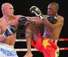 Kickboxen WM Saturna Arena 21.03.09  - Xplsoin Rules - Jablonksi (PL) - Melvin Rosenblad (NL)