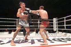 Gladiator Fightnight 3 - K1 Kickboxen - Deutsche Meisterschaft, Männer bis 67 kg, Chriss Vass (Ingolstadt, rote Hose) gegen Ali Nazari (Lauingen, weisse Hose), Sieger Vass nach Punkten 2:1