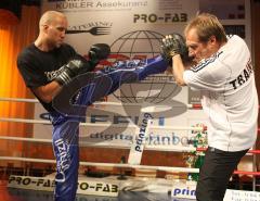 Pressetraining - Jens Lintow Abschiedskampf - Trainer Peter Lutzny