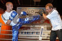 Pressetraining - Jens Lintow Abschiedskampf - EM Johannes Wolf mit Trainer Peter Luzny