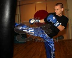 Kickboxen - Johannes Wolf im Training - Vorbereitung für den Weltmeisterschaftskampf 2010