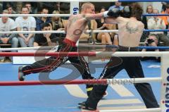 Kickboxen - Weltmeisterschaft - ISKA - Johannes Wolf gegen Marvin Falk (F) - Sieger nach Punkten in 12 Runden Johannes Wolf aus Ingolstadt