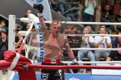 Kickboxen - Weltmeisterschaft - ISKA - Johannes Wolf gegen Marvin Falk (F) - Der Kampf ist aus, am Punktsieg gibt es nicht zu rütteln, Wolf ist sich sicher