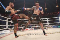 Stekos Fight Night 2018 - Kickboxen - Weltmeisterschaft - Thaiboxen, WKU Verband, bis 95 kg, Michael Smilok (GER) gegen Herausforderer Enver Sljiver (SUI), Sieger durch KO Michael Smolik, Michael Smolik rechts