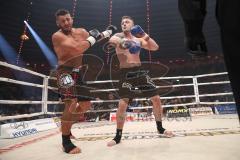 Stekos Fight Night 2018 - Kickboxen - Weltmeisterschaft - Thaiboxen, WKU Verband, bis 95 kg, Michael Smilok (GER) gegen Herausforderer Enver Sljiver (SUI), Sieger durch KO Michael Smolik, Michael Smolik rechts