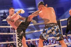 Stekos Fight Night - Postpalast - Kickboxen - Boxen - K1 - WKU WM - Thaiboxen - Michale Smolik (GER) weisse Handschuhe gegen Enver Sljivar (SUI), Sieger Smolik