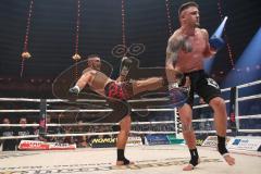 Stekos Fight Night 2018 - Kickboxen - Weltmeisterschaft - Thaiboxen, WKU Verband, bis 95 kg, Michael Smilok (GER) gegen Herausforderer Enver Sljiver (SUI), Sieger durch KO Michael Smolik, Michael Smolik rechts