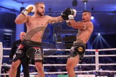 Stekos Fight Night - Postpalast - Kickboxen - Boxen - K1 - WKU Weltmeisterschaft Thaiboxen - Titelverteidiger Dardan David Morina (GER) weisse Handschuhe gegen Kamon Chetphaophan (THA), schwarze Handschuhe, Sieger Morina