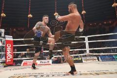 Stekos Fight Night 2018 - Kickboxen - Weltmeisterschaft - Thaiboxen, WKU Verband, bis 95 kg, Michael Smilok (GER) gegen Herausforderer Enver Sljiver (SUI), Sieger durch KO Michael Smolik, Michael Smolik links