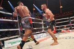 Stekos Fight Night 2018 - Kickboxen - Weltmeisterschaft - WKU Weltmeisterschaft Thaiboxen bis 76 kg, David Dardan Morina (GER) gegen Christian Guiderdone (ITA), Punktsieger Morina, Dardan Morina schwarze Hose