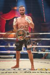 Stekos Fight Night 2018 - Kickboxen - Weltmeisterschaft - WKU Weltmeisterschaft Thaiboxen bis 76 kg, David Dardan Morina (GER) gegen Christian Guiderdone (ITA), Punktsieger Morina, Titelverteidigung