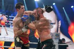 Steko´s Fight Night - WKU Weltmeisterschaft - K1, bis 76 Kg, Titelverteidiger Dardan Morina (Ingolstadt, schwarze Hose) gegen Vladimir Konsky (SVK, schwarz-rote Hose), Sieger Dardan Morina nach Punkten