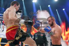 Steko´s Fight Night - WKU Weltmeisterschaft - K1, bis 76 Kg, Titelverteidiger Dardan Morina (Ingolstadt, schwarze Hose) gegen Vladimir Konsky (SVK, schwarz-rote Hose), Sieger Dardan Morina nach Punkten