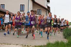 Neuberglauf Kasing - Start - Nr. 186 der spätere Sieger STIER Martin MTV 1881 Ingolstadt mit der Zeit von 29:05.98 - Foto: Jürgen Meyer