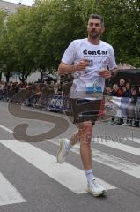 Halbmarathon Ingolstadt 2022 - Sebastian Mahr Donau Run im Zieleinlauf - Foto: Jürgen Meyer