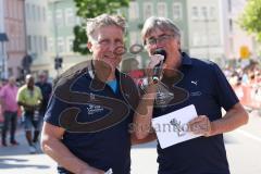 Halbmarathon 2026 - Halbmarathon 2026  - Peter Maisenbacher - Organisation  - im Gespräch mit Ralf Schmiedeke - XXXXX - Foto: Meyer Jürgen