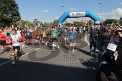 Halbmarathon 2026 - Halbmarathon 2026  - Läufer am Start - XXXXX - Foto: Meyer Jürgen