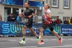 Halbmarathon Ingolstadt 2022 - 1. Siegerin der Frauen - REICHHOLD Magdalena  TSV Wolnzach auf der Laufstrecke - Foto: Jürgen Meyer