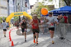 Halbmarathon Ingolstadt 2023 - Läufer auf der Strecke durch die Innenstadt - Foto: Markus Banai