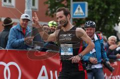 Halbmarathon Ingolstadt 2022 - 2. Sieger im Zieleinlauf Matthias Ewender GER Positiv Fitness  - Foto: Jürgen Meyer