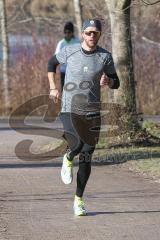 Solo heißt Solo - Silvesterlauf mit Spendenaktion, organisiert von Benjamin Zieghaus  und Sebastian Mahr - Foto: Jürgen Meyer