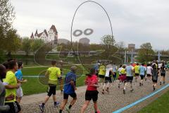 ODLO - Halbmarathon Ingolstadt 2015 - Lauf durch den Klenzepark -  - Foto: Jürgen Meyer