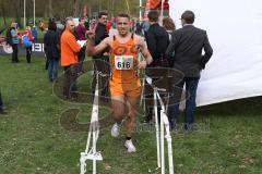 Sport IN - Schanzer Seelauf 2016 - Markus Stöhr Nr. 616 MTV 1881Ingolstadt - 1. Platz - Foto: Jürgen Meyer