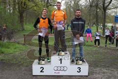 Sport IN - Schanzer Seelauf 2016 - Markus Stöhr mitte 1.Platz - Jonas Zweck links 2.Platz - Cacciapuoti Mario rechts 3. Platz - Foto: Jürgen Meyer