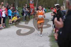 Sport IN - Schanzer Seelauf 2016 - Markus Stöhr Nr. 616 MTV 1881 Ingolstadt 1. Sieger im Schanzer Seelauf - Foto: Jürgen Meyer