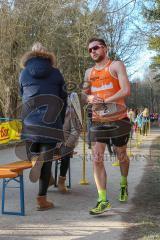 5. Lifepark Max Frühjahrswaldlauf Zuchering - 2018 - 3. Sieger Stahr Johannes LifePark Max Ing im Zieleinlauf - Foto: Jürgen Meyer