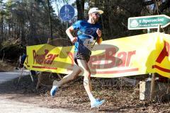 Zucheringer Waldlauf 2019 - Sebastian Mahr SC Delphin Ingolstadt Startnr.500 auf der Strecke - Foto: Meyer Jürgen