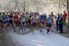 Zucheringer Waldlauf 2019 - Start - Von Stelzer Christopher Startnr.233 Sport IN Lauftreff - Sebastian Mahr SC Delphin Ingolstadt Startnr.500 - Foto: Meyer Jürgen