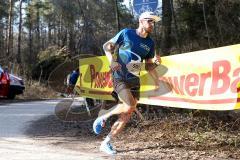 Zucheringer Waldlauf 2019 - Sebastian Mahr SC Delphin Ingolstadt Startnr.500 auf der Strecke - Foto: Meyer Jürgen