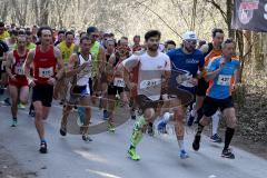 Zucheringer Waldlauf 2019 - Start - Von Stelzer Christopher Startnr.233 Sport IN Lauftreff - Sebastian Mahr SC Delphin Ingolstadt Startnr.500 - Foto: Meyer Jürgen