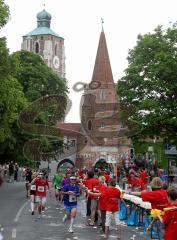 Halbmarathon Ingolstadt 2011 - Kreuztor Versorgungsstation